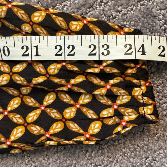 MINKPINK Valentina Twist Blouse Balloon Sleeve Gold Black Geo Print X-Small Top - Picture 12 of 12